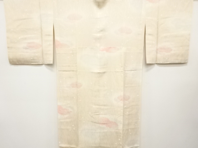 雲に花びら模様　単衣長襦袢